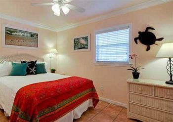 Tropic Isle At Anna Maria Island Inn Bradenton Beach Exterior photo